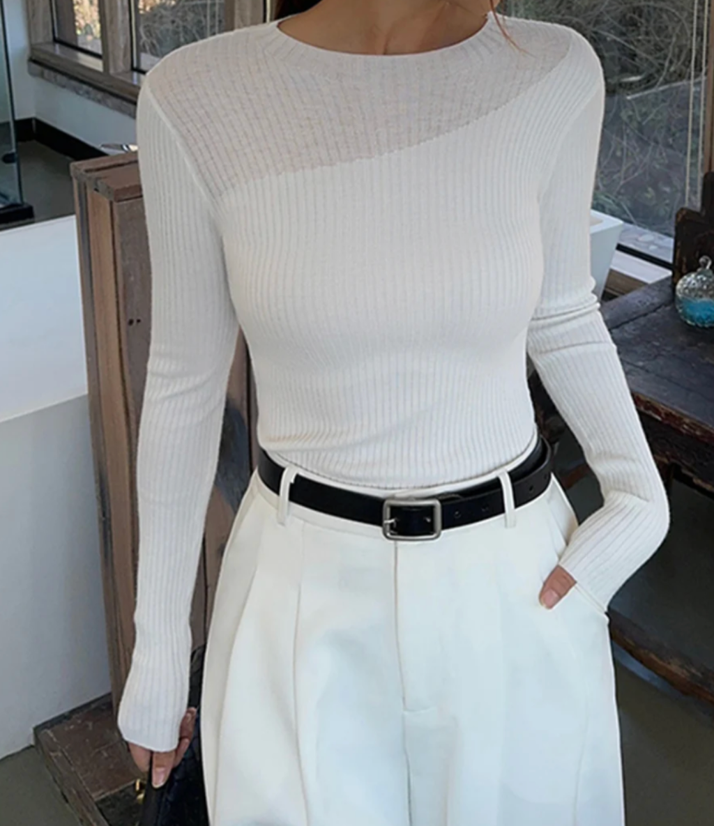 Knit Ribbed Crew Kneck Asimetric Top