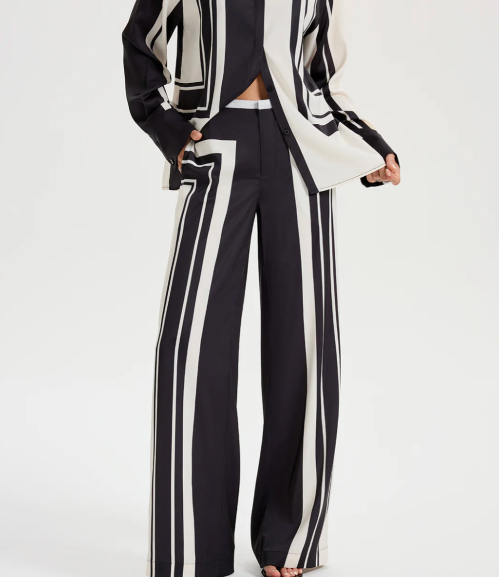 Contrast Striped Set