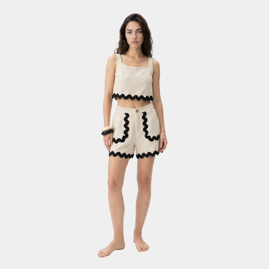 Set top cropped y shorts scallop