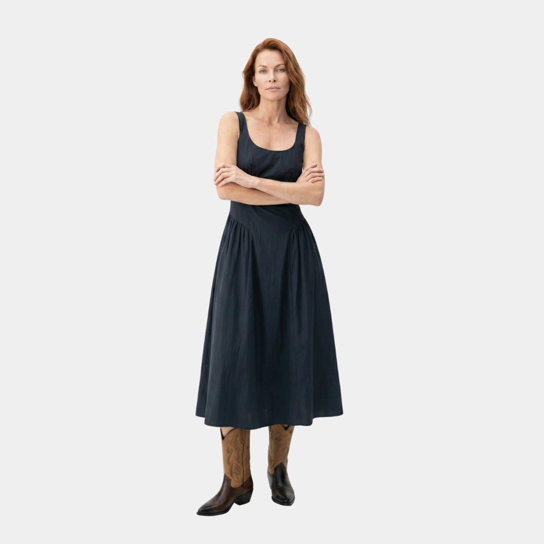 Vestido midi fruncido en cintura