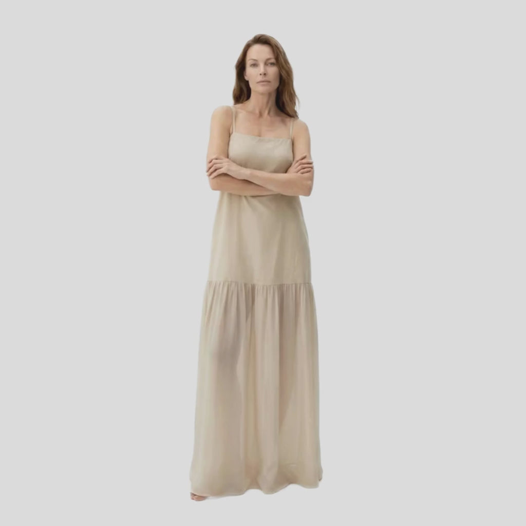 Vestido maxi sheer semitransparente